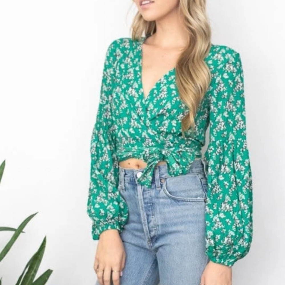 🎉2 for $22🎉 The Fifth Label Wrap Top (XS) - Picture 2 of 3